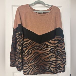 Women’s Animal Print Sweater Top